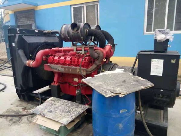 阳谷租赁发电机-柴油发电机组的齿轮箱和发电机温升控制